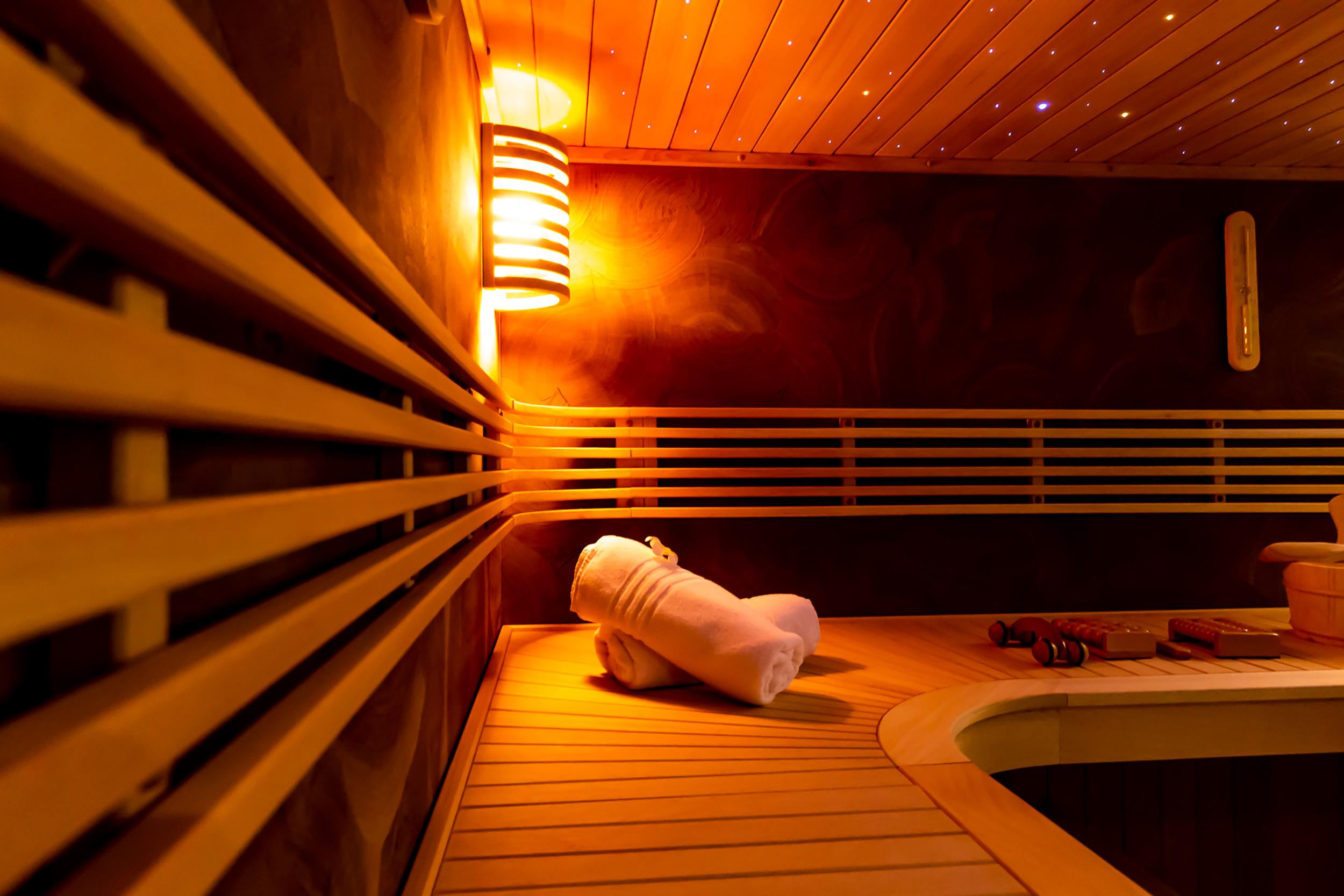 Almoria Hotel & Spa Довиль Экстерьер фото